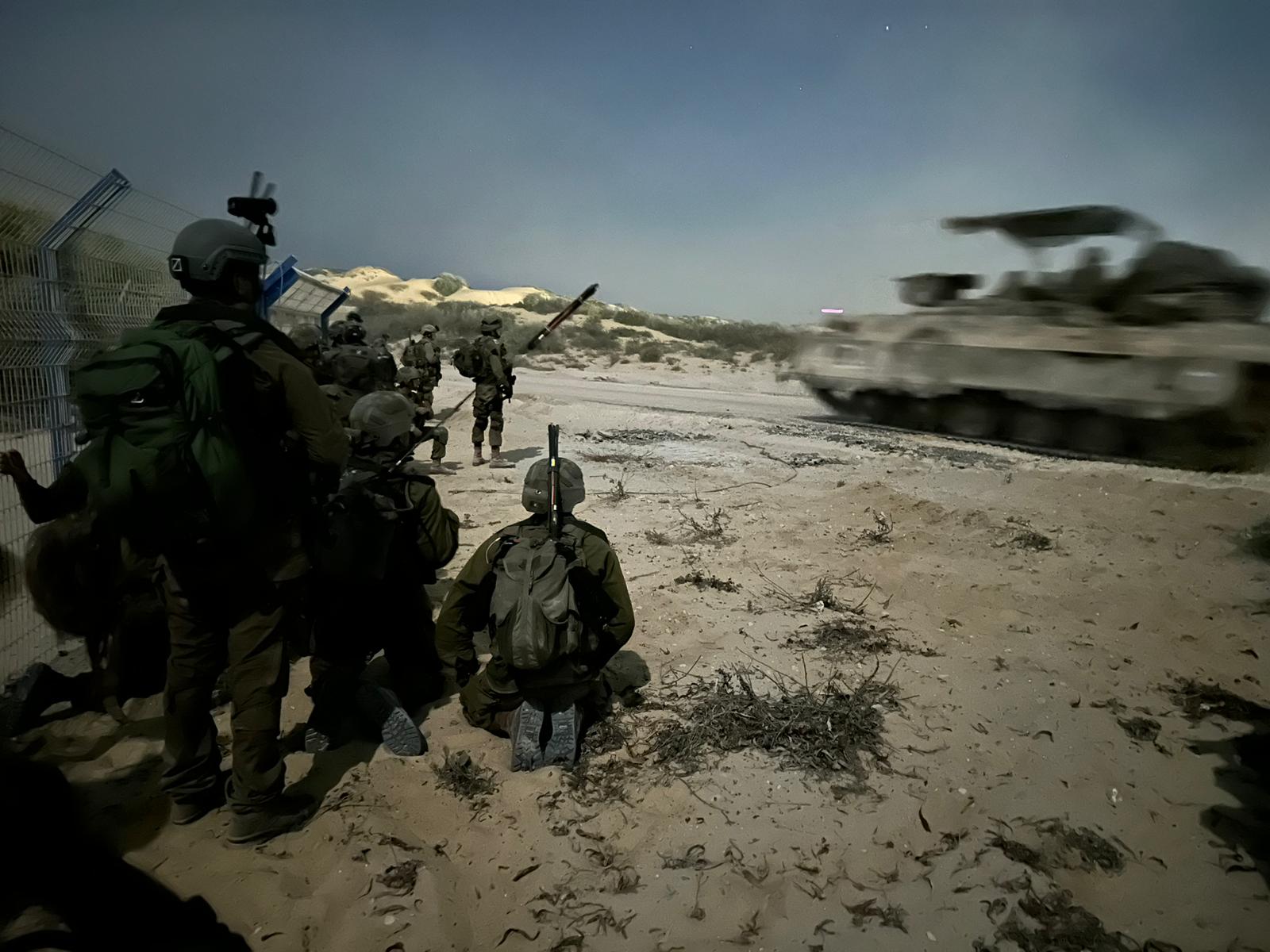 جيش الدفاع يواصل قصف أهداف بحزب الله في لبنان والمعركة في غزة مستمرة