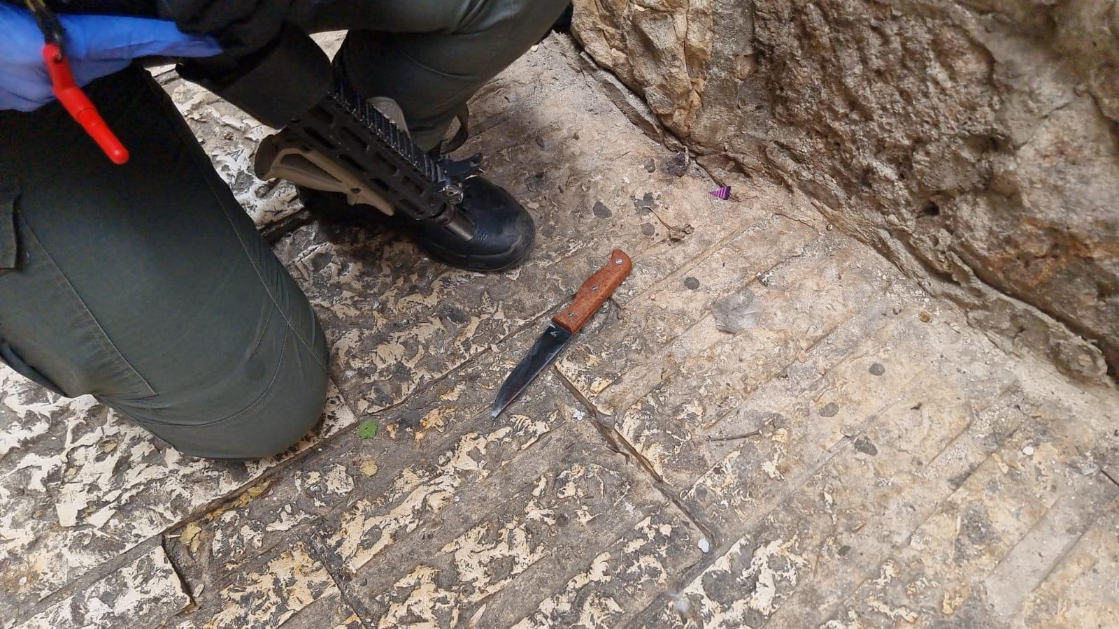 إصابة شرطي بجروح متوسط في اعتداء طعن إرهابي في البلدة القديمة من أورشليم القدس