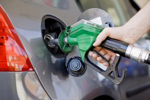 اعتبارا من الليلة: سعر ليتر الوقود يبلغ حوالي 8 شواقل