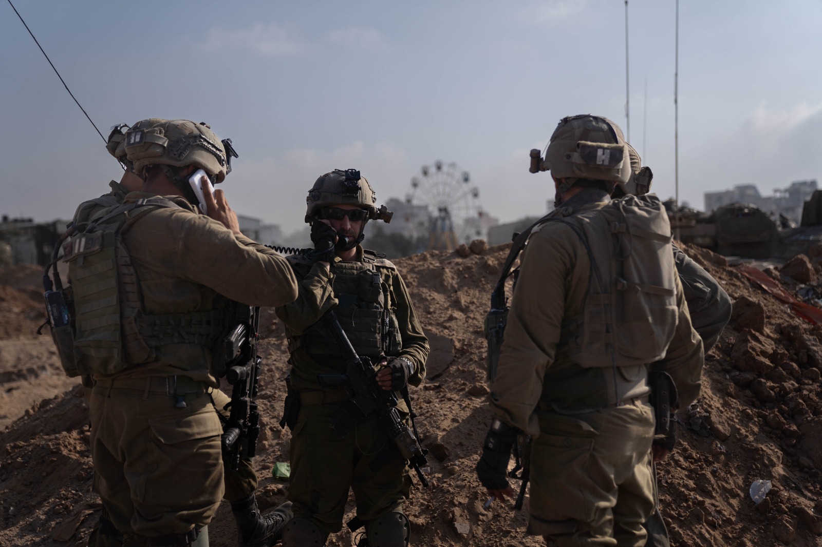 إصابة خمسة جنود من جيش الدفاع بجروح خطيرة منذ أول أمس خلال معارك بأنحاء قطاع غزة