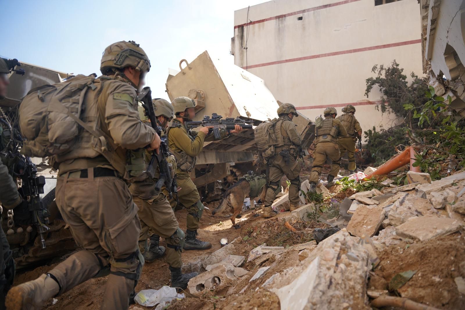 سمح بالنشر سقوط  الجندي الاحتياط في جيش الدفاع موتي رافيه في معركة جنوبي قطاع غزة