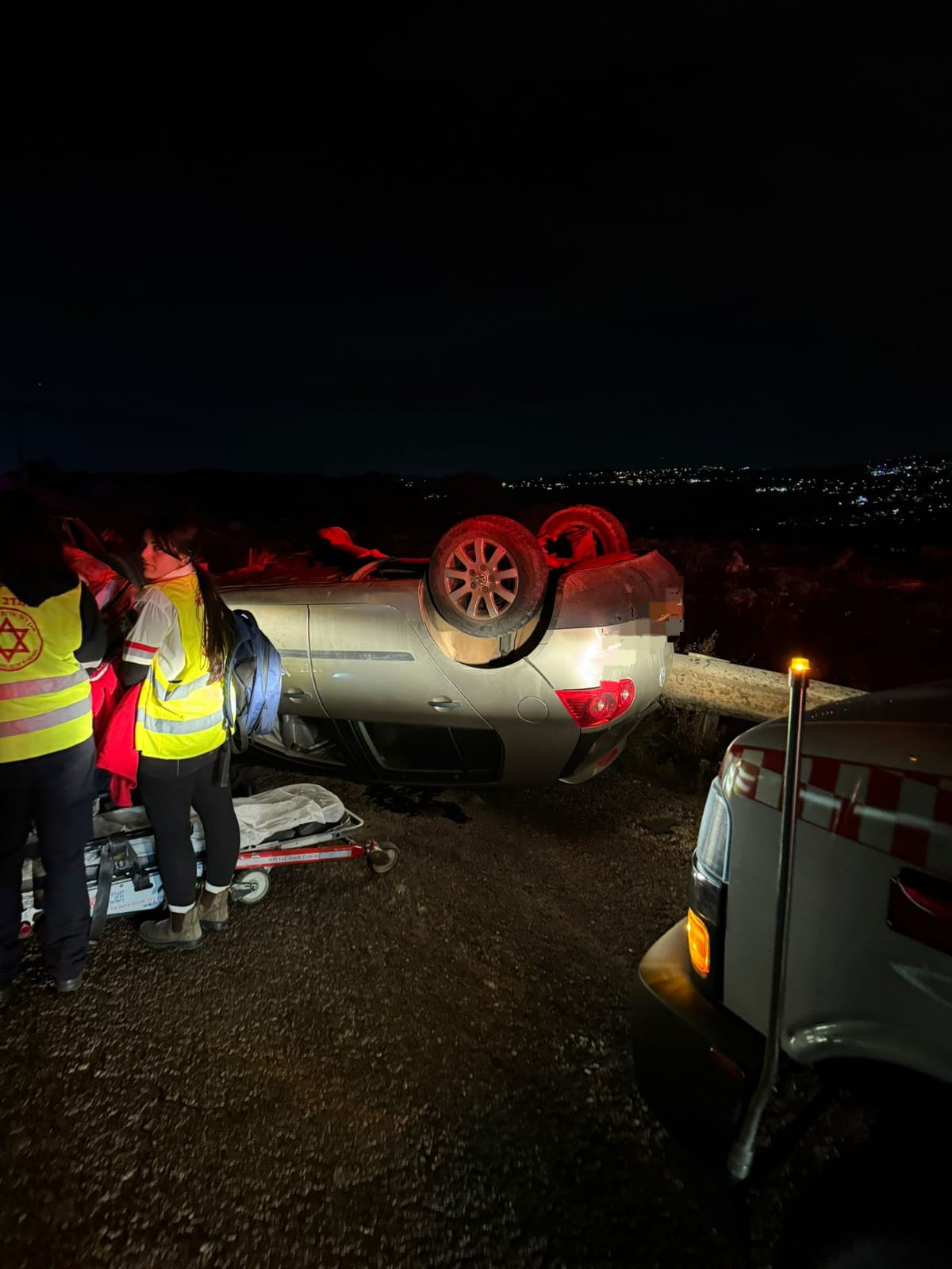 مصابين بجروح حرجة نتيجة حادث طرق مروع بالقرب من بلدة يانوح